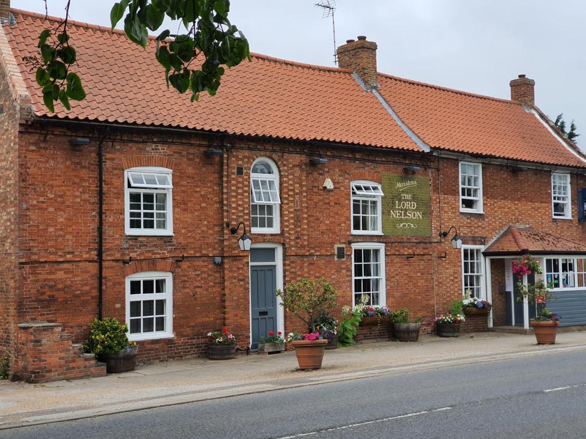 The Lord Nelson Inn Newark upon Trent Exterior foto