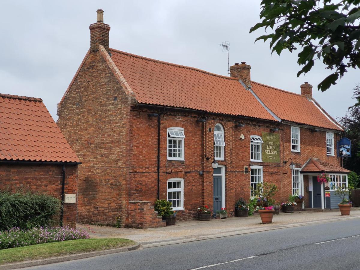 The Lord Nelson Inn Newark upon Trent Exterior foto