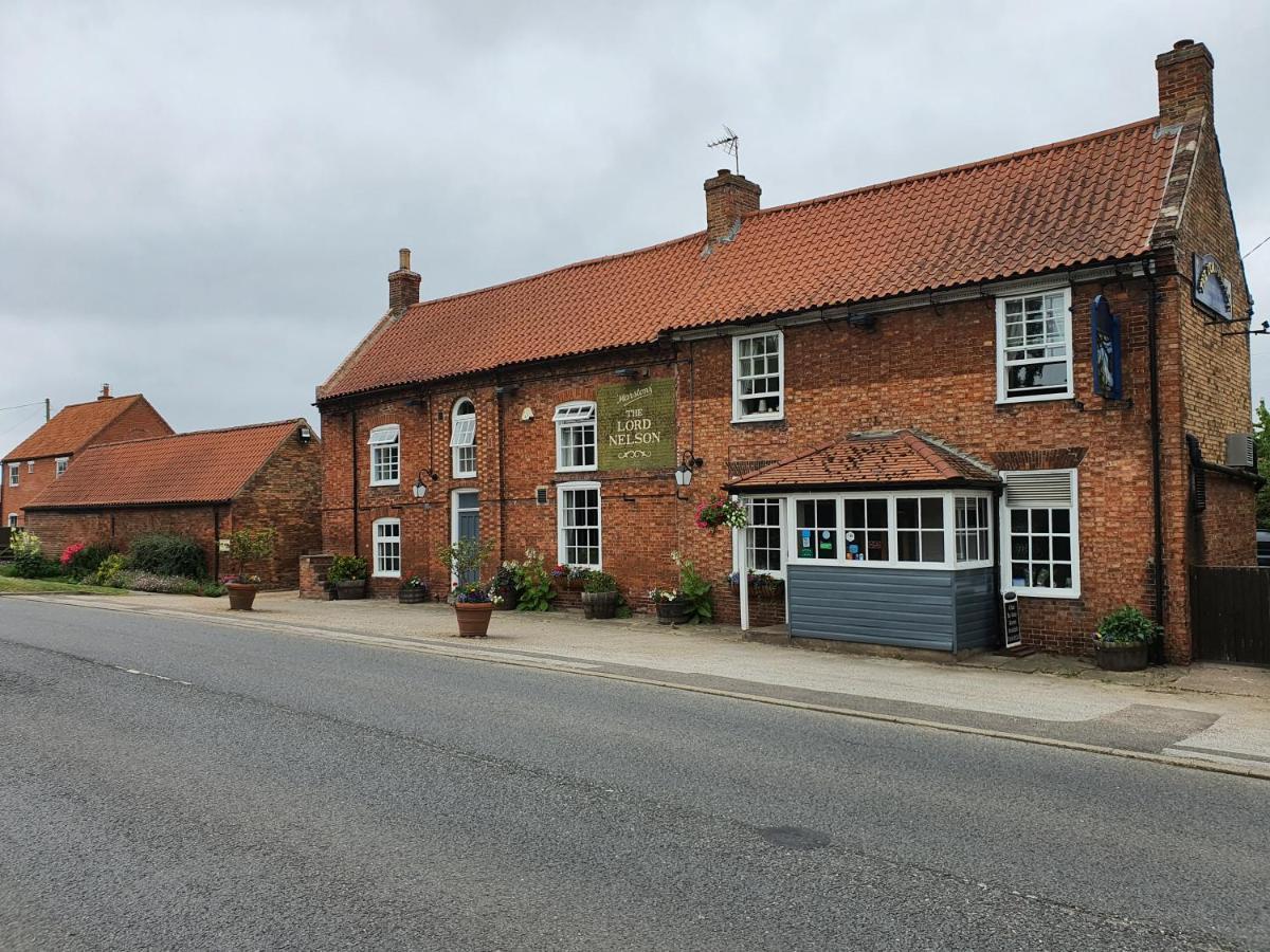 The Lord Nelson Inn Newark upon Trent Exterior foto