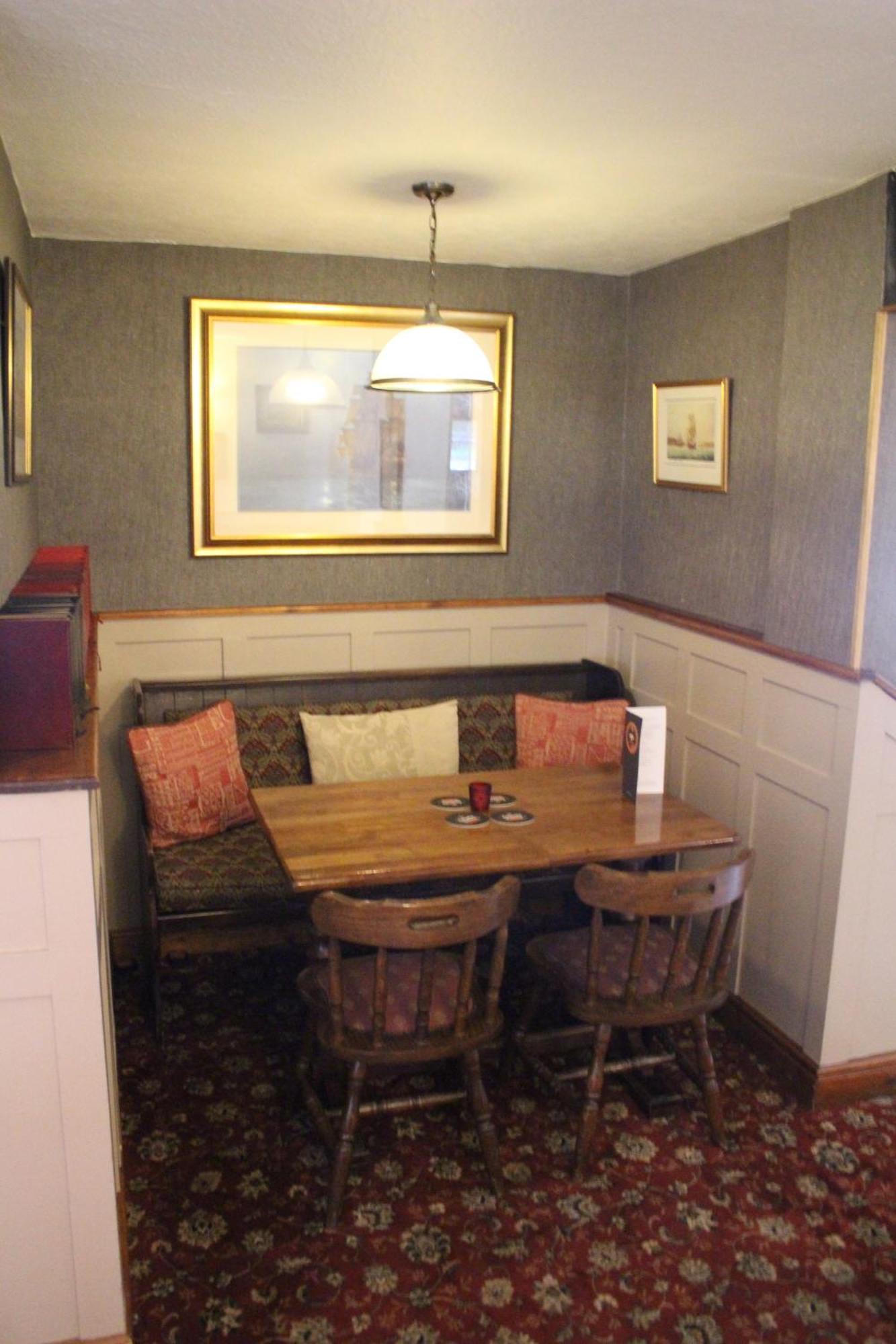 The Lord Nelson Inn Newark upon Trent Exterior foto