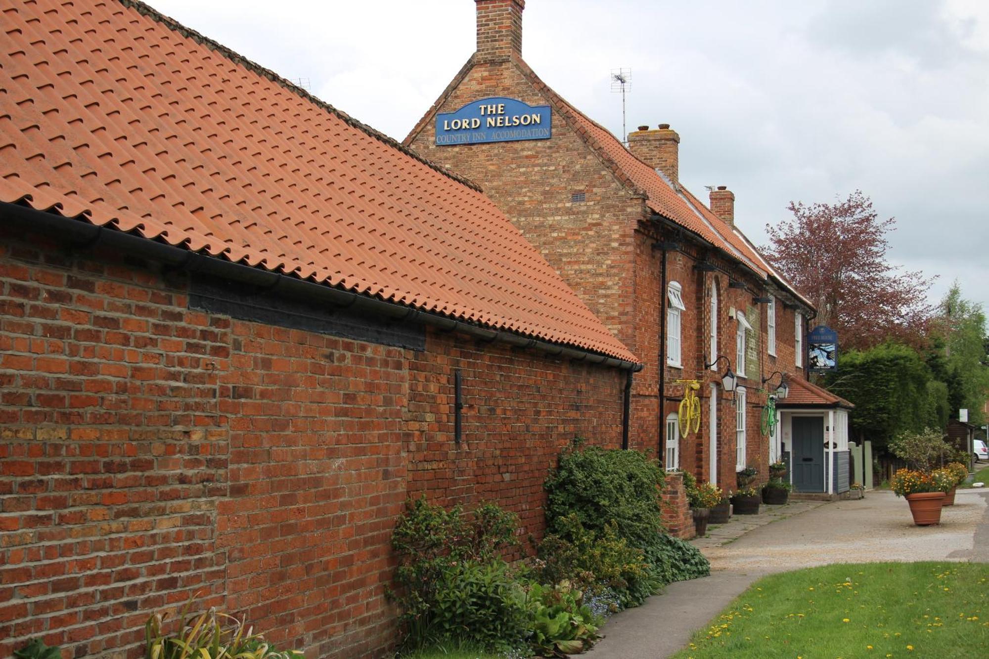 The Lord Nelson Inn Newark upon Trent Exterior foto